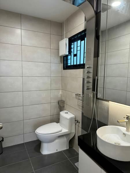 Kondominium untuk Disewa di Molek Regency - James Bong - Bathroom - PropertyGuru.com.my