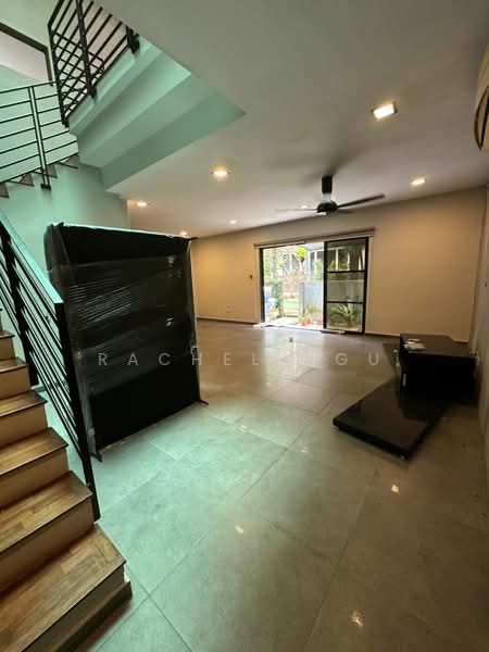 Rumah Teres 2.5 Tingkat untuk Dijual di Sungai Buloh (Selangor) - Rachel Ngu - Living Room - PropertyGuru.com.my