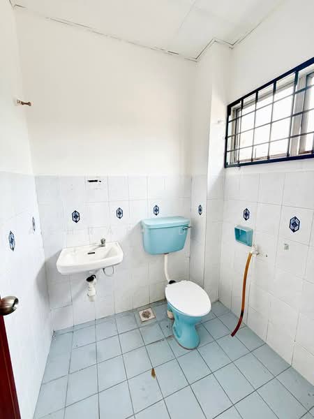 Rumah Teres 2-Tingkat untuk Dijual di Taman Impian Indah (Sungai Buloh) - Ashraff Daniel - Bathroom - PropertyGuru.com.my