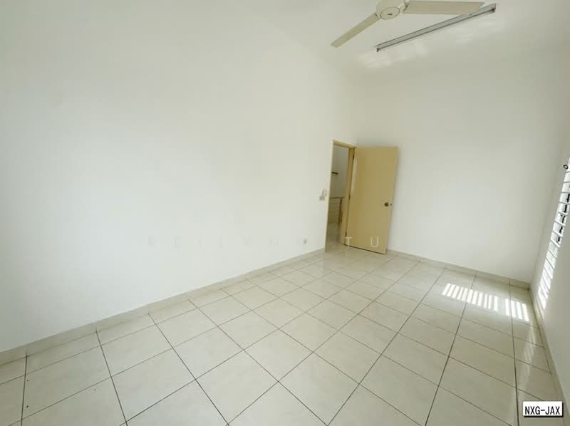 Rumah Teres 2 Tingkat untuk Dijual di Setia Indah 12 (Setia Alam) - Reilynn Tue - PropertyGuru.com.my
