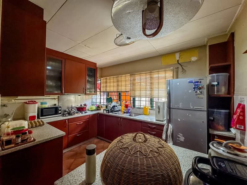 Semi-Detached House for Sale in Bandar Tasik Kesuma (Beranang) - Ashraff Daniel - PropertyGuru.com.my