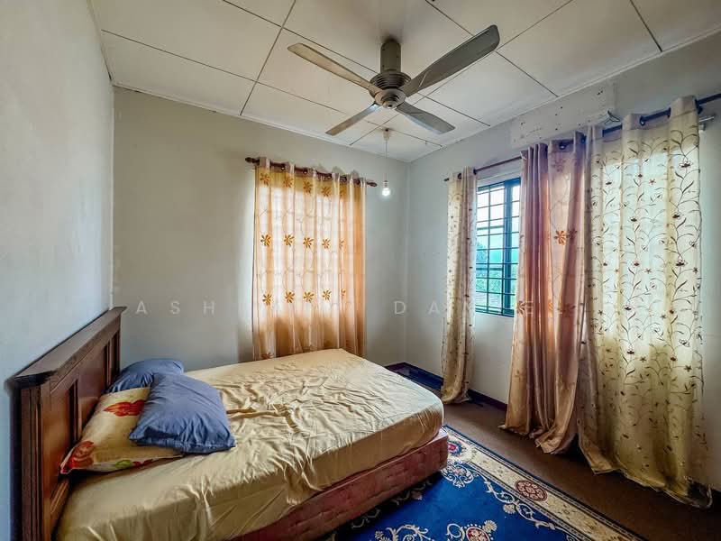 Semi-Detached House for Sale in Bandar Tasik Kesuma (Beranang) - Ashraff Daniel - PropertyGuru.com.my