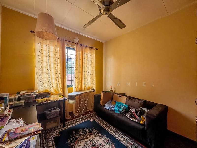 Semi-Detached House for Sale in Bandar Tasik Kesuma (Beranang) - Ashraff Daniel - PropertyGuru.com.my