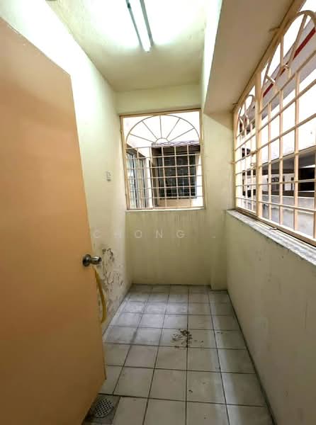 Apartment for Rent at Sri Ria Apartments - Chong . - Balcony - PropertyGuru.com.my