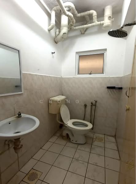 Apartment for Rent at Sri Ria Apartments - Chong . - Bathroom - PropertyGuru.com.my