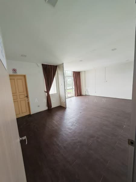 Kedai untuk Disewa di Taman Ayer Molek (Johor Bahru) - Sandra Gan - Interior - PropertyGuru.com.my