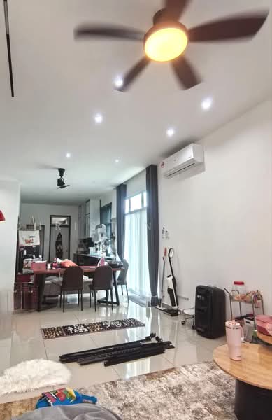 2-storey Terraced House for Rent in Bandar Layangkasa (Pasir Gudang) - Christina Ang - Living Room - PropertyGuru.com.my