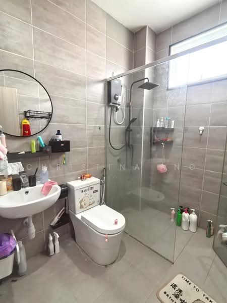 2-storey Terraced House for Rent in Bandar Layangkasa (Pasir Gudang) - Christina Ang - Bathroom - PropertyGuru.com.my