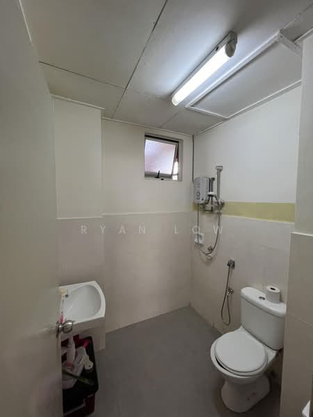 Service Residence for Rent at Fortune Avenue - Ryan Low - Bathroom - PropertyGuru.com.my