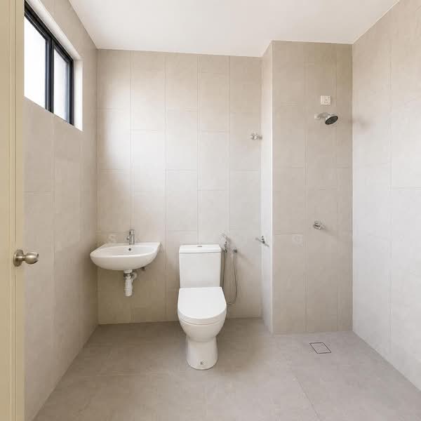 Rumah Teres 2 Tingkat untuk Dijual di Taman Puncak Saujana (Kajang) - Sky Wong - Bathroom - PropertyGuru.com.my