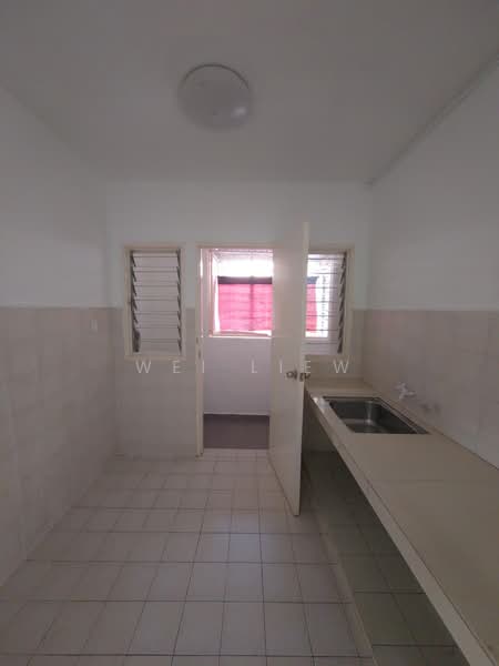 Pangsapuri untuk Dijual di Mandarina Court - Wei Liew - Kitchen - PropertyGuru.com.my
