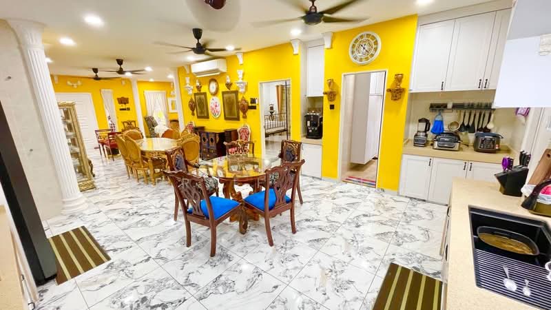 2-storey Terraced House for Sale in Taman Sri Andalas (Klang) - Ashraff Daniel - Dining Room - PropertyGuru.com.my