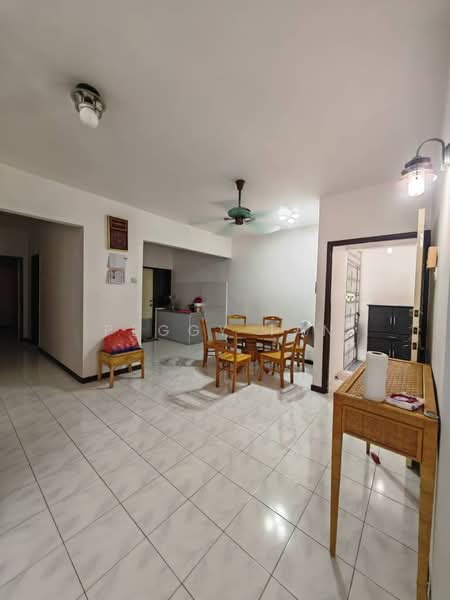 Kondominium untuk Disewa di Marina Bay Condominium - Peggy Tan - Living Room - PropertyGuru.com.my