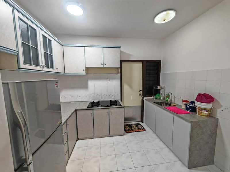 Kondominium untuk Disewa di Marina Bay Condominium - Peggy Tan - Kitchen - PropertyGuru.com.my