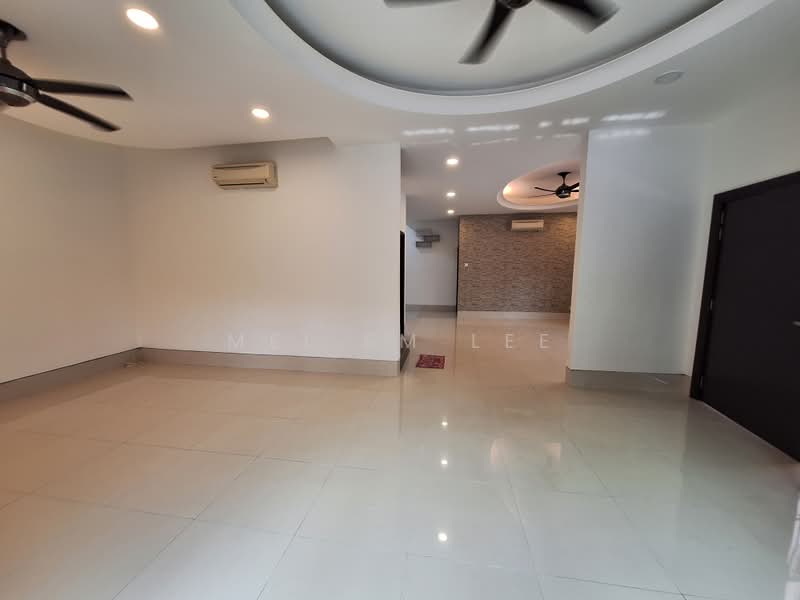 Rumah Berkembar untuk Dijual di Taman Bukit Suria II (Cheras) - Mei SM Lee - Taman Bukit Suria 2 Living Room - PropertyGuru.com.my