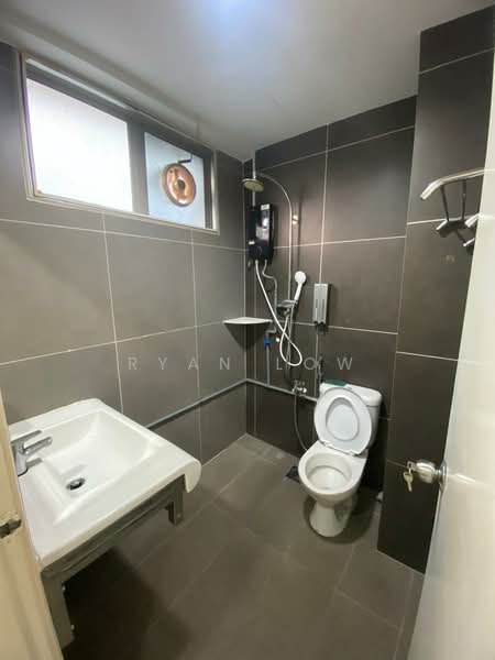 Service Residence for Rent at Fortune Avenue - Ryan Low - Bathroom - PropertyGuru.com.my