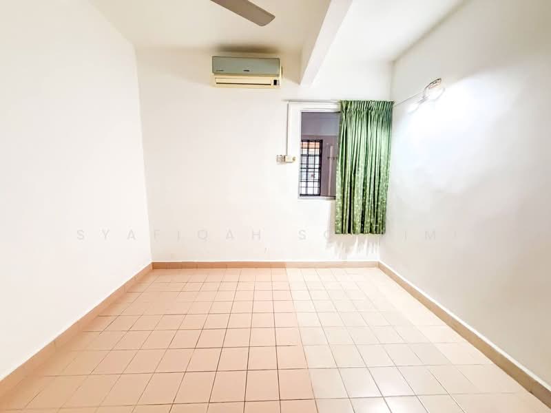 2-storey Terraced House for Sale in Seksyen 20 (Shah Alam) - Syafiqah Sohaimi - PropertyGuru.com.my
