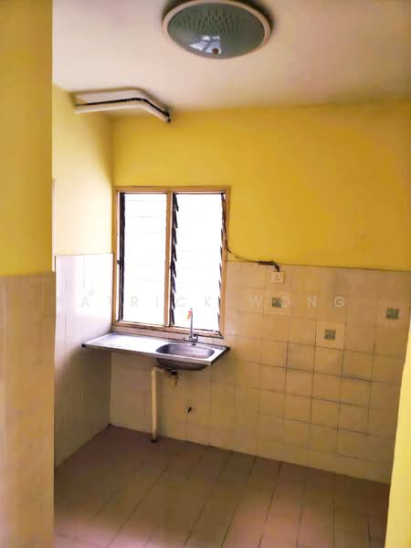 Pangsapuri untuk Disewa di Sri Cempaka (Taman Wawasan) - Patrick Wong - Kitchen - PropertyGuru.com.my