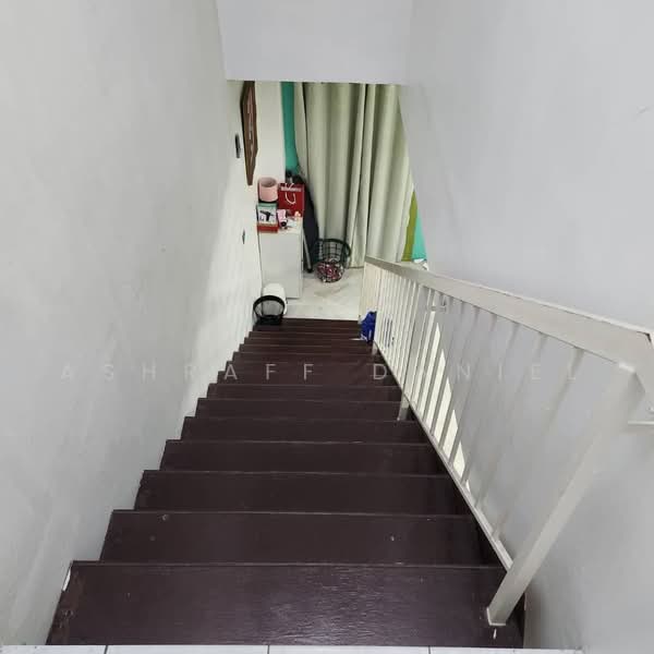2-storey Terraced House for Sale in Kampung Jawa (Klang) - Ashraff Daniel - Interior - PropertyGuru.com.my
