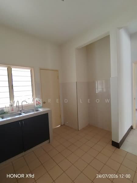 2-storey Terraced House for Rent in Bandar Sri Damansara (Selangor) - Alfred Leow - Kitchen - PropertyGuru.com.my