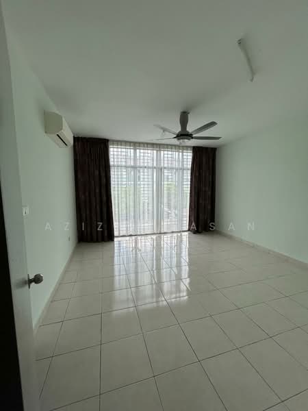 Rumah Teres 3-Tingkat untuk Dijual di Kajang (Selangor) - Azizah Hasan - PropertyGuru.com.my