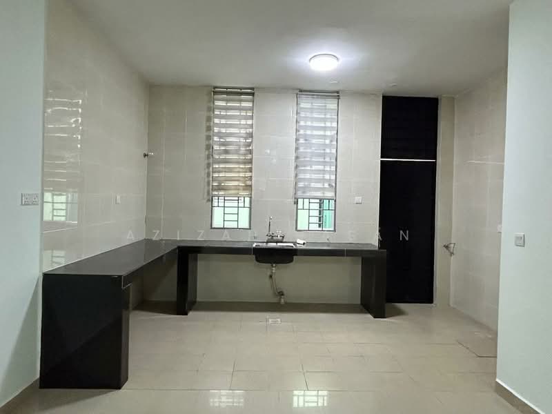 Rumah Teres 3-Tingkat untuk Dijual di Kajang (Selangor) - Azizah Hasan - PropertyGuru.com.my