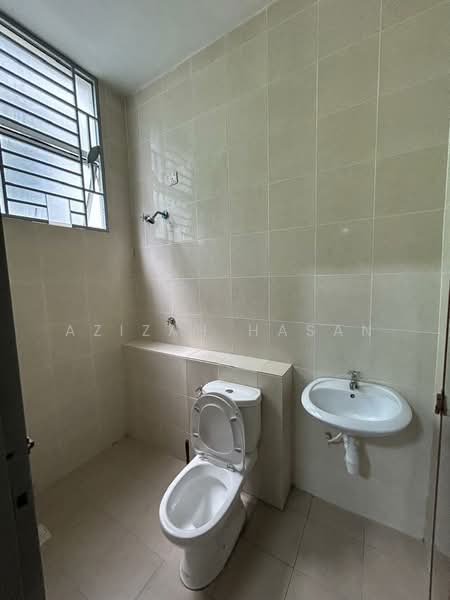 Rumah Teres 3-Tingkat untuk Dijual di Kajang (Selangor) - Azizah Hasan - PropertyGuru.com.my