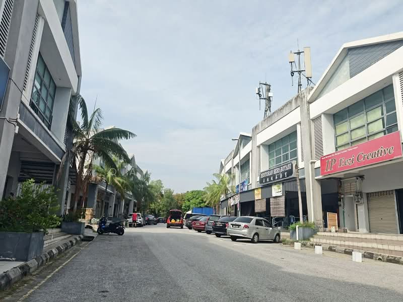 Shop for Rent in Bandar Seri Botani (Ipoh) - Qazin Khoo - Exterior - PropertyGuru.com.my