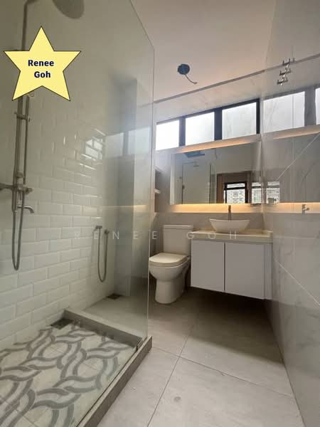 Komersial Berkembar untuk Disewa di Tanjung Tokong (Penang) - Renee Goh - Bathroom - PropertyGuru.com.my