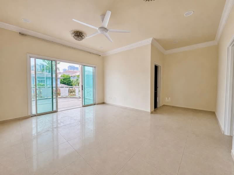 Rumah Banglo untuk Disewa di Taman Ampang Utama (Ampang) - Azli Ibrahim - Living Room - PropertyGuru.com.my