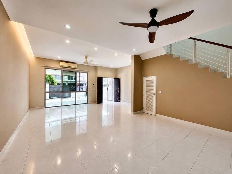 Rumah Teres 2 Tingkat untuk Dijual di Setia Indah 12 (Setia Alam) - Azizol . - PropertyGuru.com.my