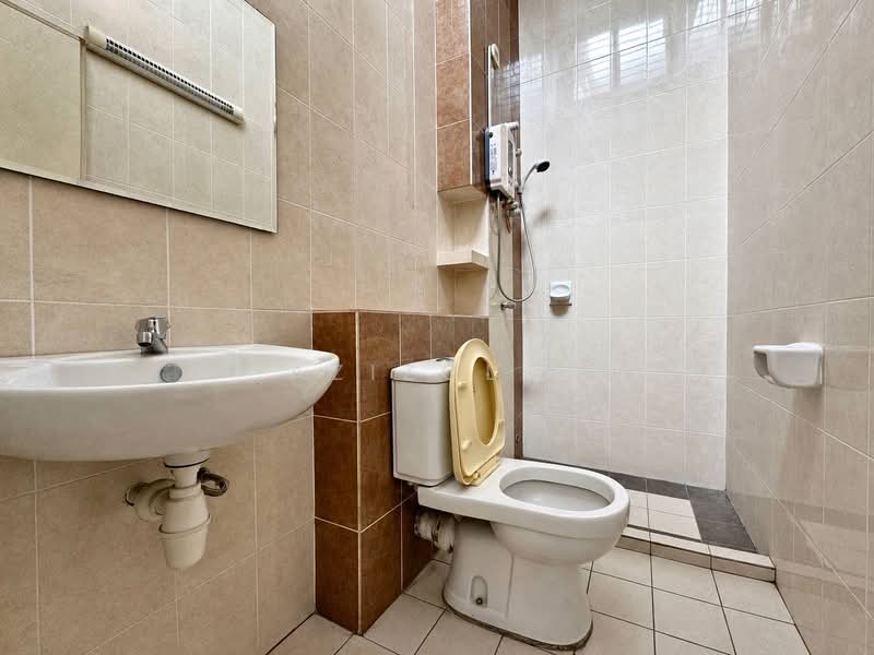 Rumah Teres 2 Tingkat untuk Dijual di Setia Indah 12 (Setia Alam) - Azizol . - PropertyGuru.com.my
