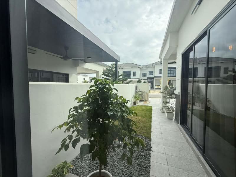 2-storey Terraced House for Sale in Johor Bahru (Johor) - Pauline Ng - Exterior - PropertyGuru.com.my