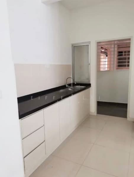 Service Residence for Rent at Savanna Executive Suite @ Southville City - Eiffel Lai - Kitchen - PropertyGuru.com.my