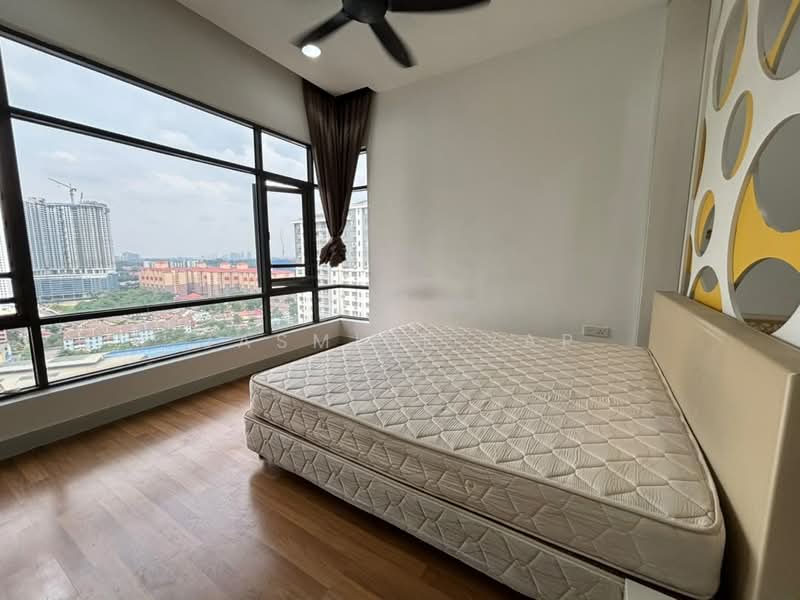 Service Residence for Sale at Eve Suite / NZX Square - Jasmine Yap - Bedroom - PropertyGuru.com.my