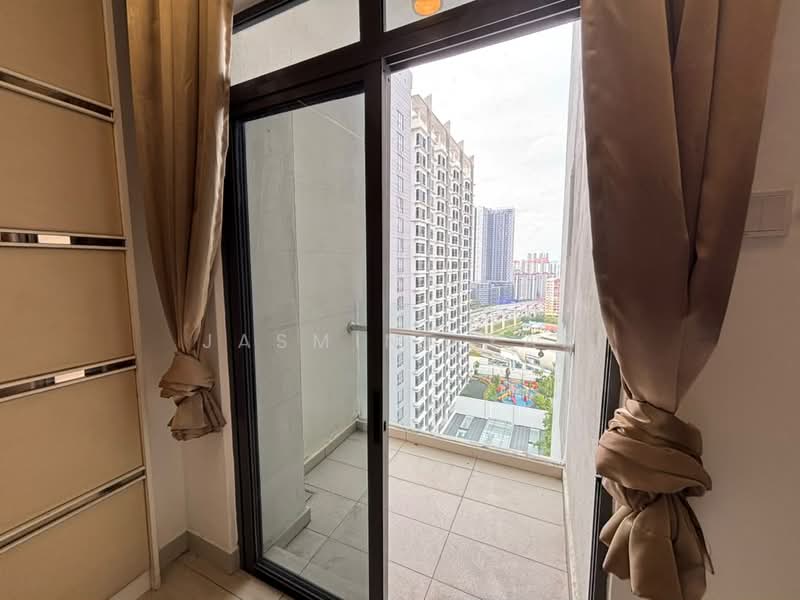 Service Residence for Sale at Eve Suite / NZX Square - Jasmine Yap - Balcony - PropertyGuru.com.my