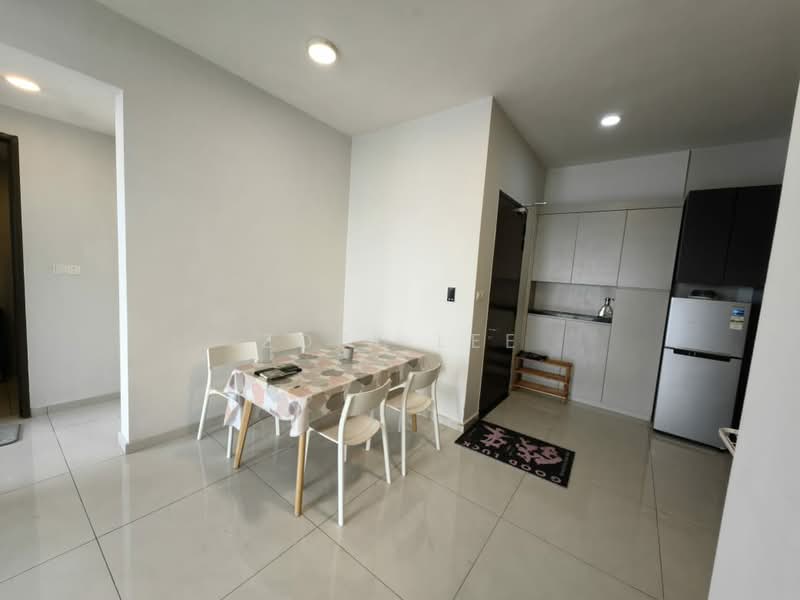 Kondominium untuk Disewa di Bay Laurel @ Country Garden Danga Bay - Zoey Lee - Dining Room - PropertyGuru.com.my
