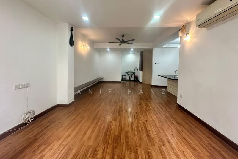 Townhouse for Sale in Ampang Jaya (Ampang) - Hanif Hanz - Living Room - PropertyGuru.com.my