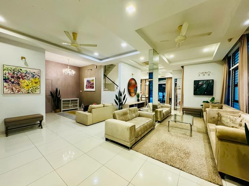 Rumah Berkembar untuk Dijual di Bukit Jelutong (Shah Alam) - Hanif Hanz - Living Room - PropertyGuru.com.my