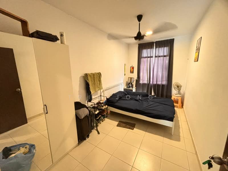 3-storey Terraced House for Sale in Taman Kundang Jaya (Rawang) - Tris Jong - Bedroom - PropertyGuru.com.my