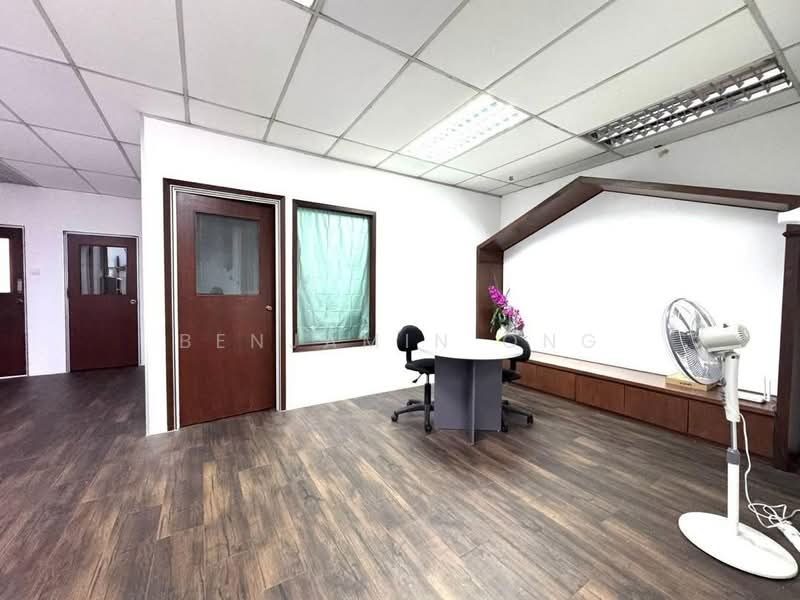 Office for Rent in Taman Molek (Johor Bahru) - Benjamin Ong - Interior - PropertyGuru.com.my