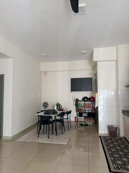 Kondominium untuk Dijual di The Wharf Residence - Carlos Ng - Dining Room - PropertyGuru.com.my