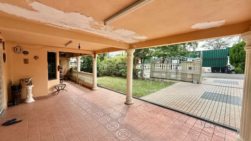 Semi-Detached House for Sale in Seksyen 4 (Petaling Jaya) - Prem Kumar - Exterior - PropertyGuru.com.my