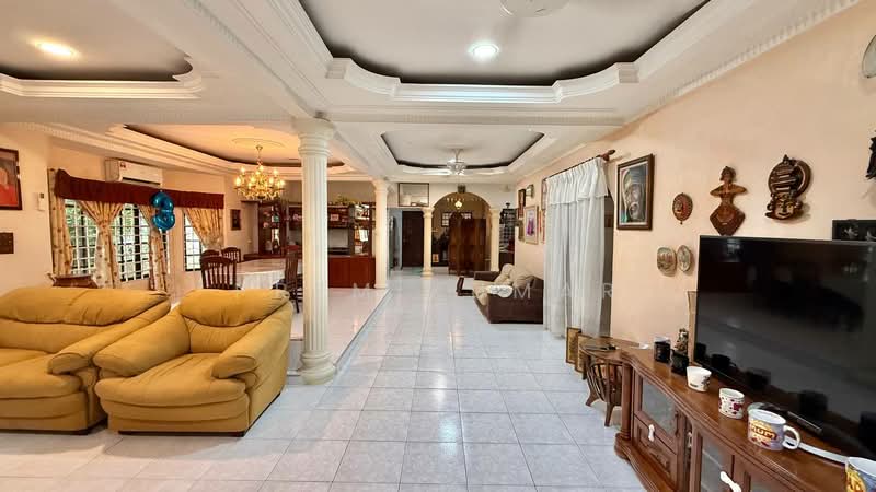 Semi-Detached House for Sale in Seksyen 4 (Petaling Jaya) - Prem Kumar - Living Room - PropertyGuru.com.my