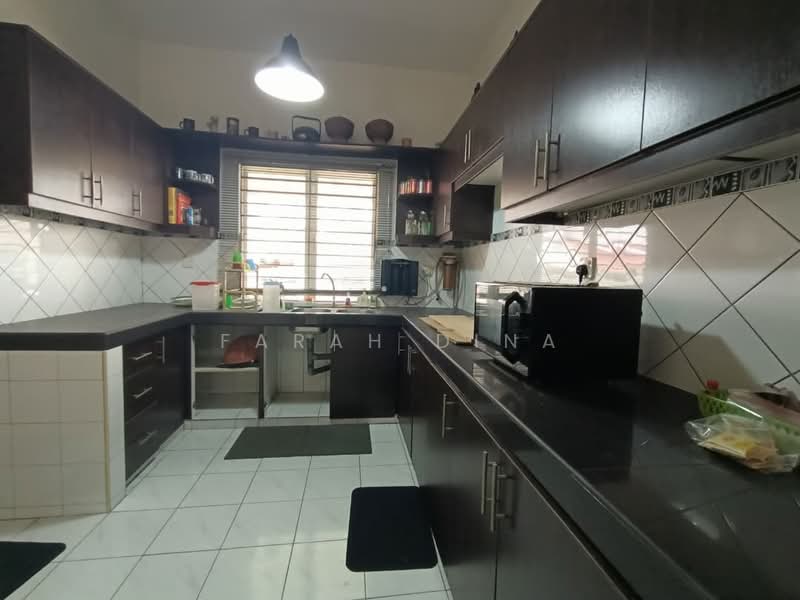 Terraced House for Sale in Shah Alam (Selangor) - Farah Dina - Kitchen - PropertyGuru.com.my