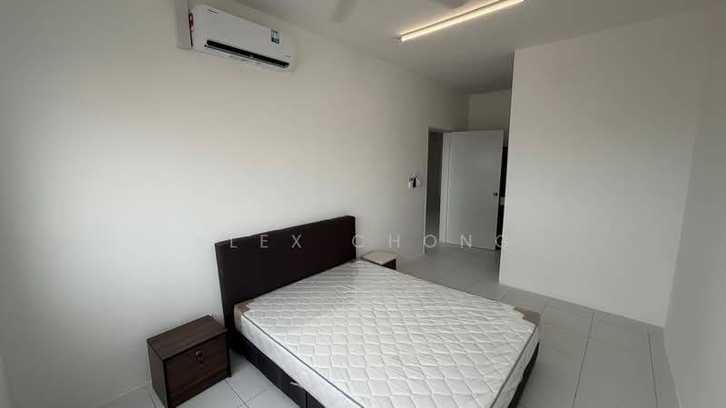 Kondominium untuk Disewa di Residensi Sateria - Alex Chong - Bedroom - PropertyGuru.com.my
