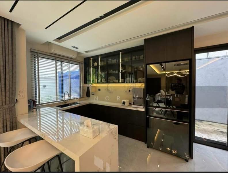 Bungalow for Sale in Ampang Jaya (Ampang) - Mohd Nor Fahmi - Kitchen - PropertyGuru.com.my