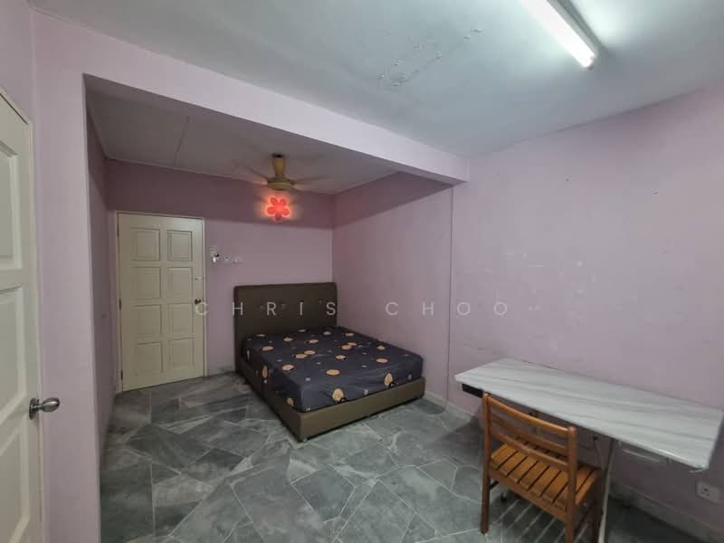 Rumah Teres 2 Tingkat untuk Dijual di Taman Bukit Permai (Ampang) - Chris Choo - Bedroom - PropertyGuru.com.my