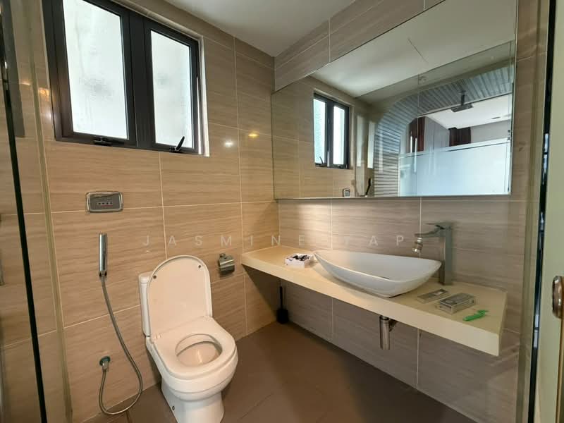 Service Residence for Sale at Eve Suite / NZX Square - Jasmine Yap - Bathroom - PropertyGuru.com.my