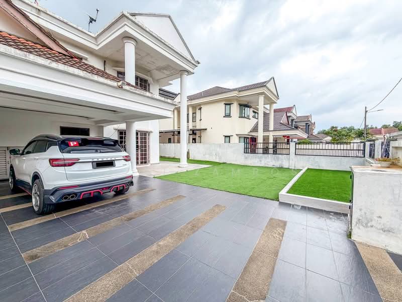 Rumah Berkembar untuk Dijual di Bukit Rahman Putra (Sungai Buloh) - Izzat Zamros - PropertyGuru.com.my